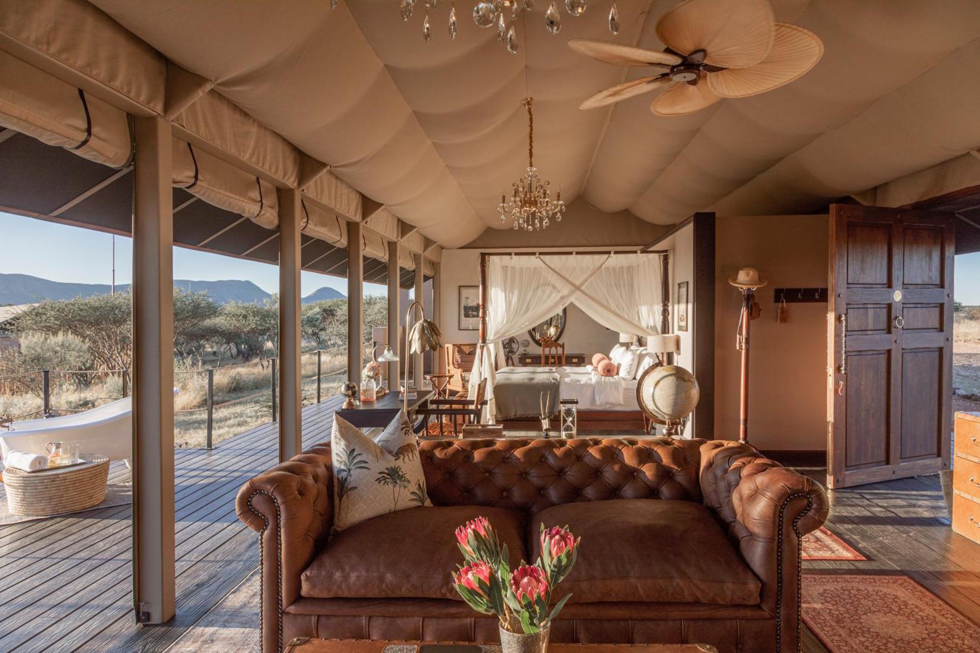 Gmundner Lodge Виндхук Экстерьер фото