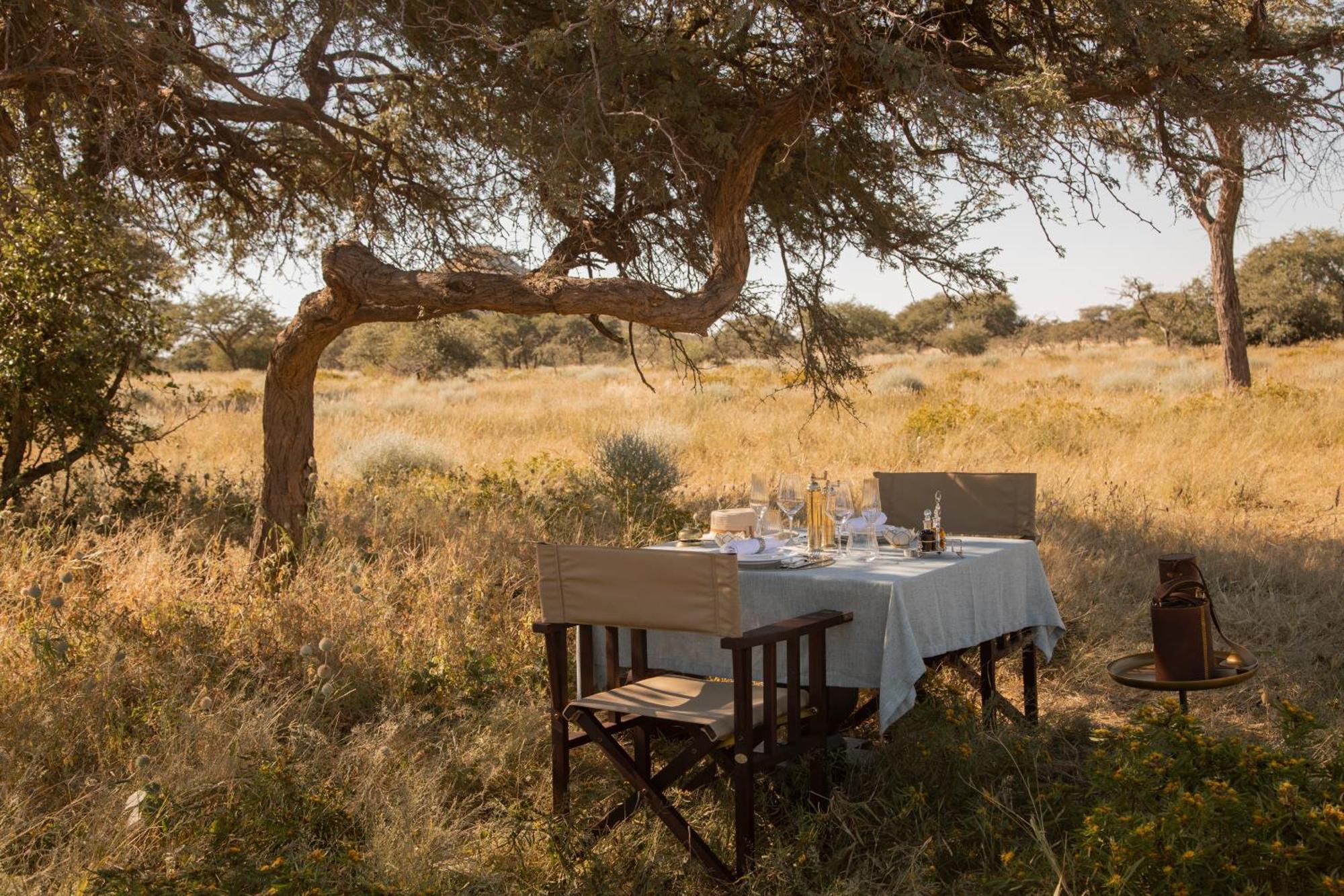 Gmundner Lodge Виндхук Экстерьер фото